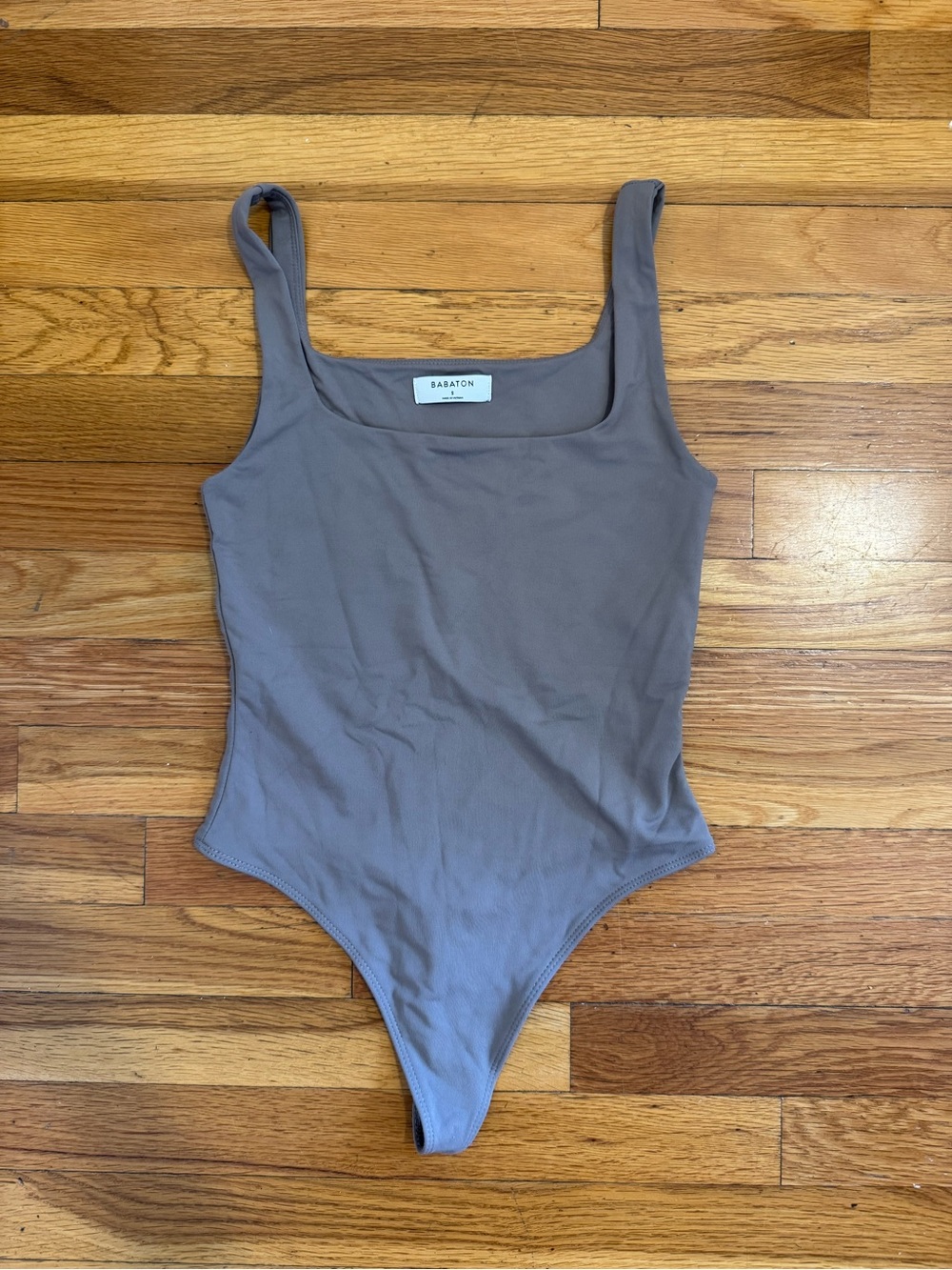 Aritzia Babaton Taupe-Gray Square Neck Tank Bodysuit size small